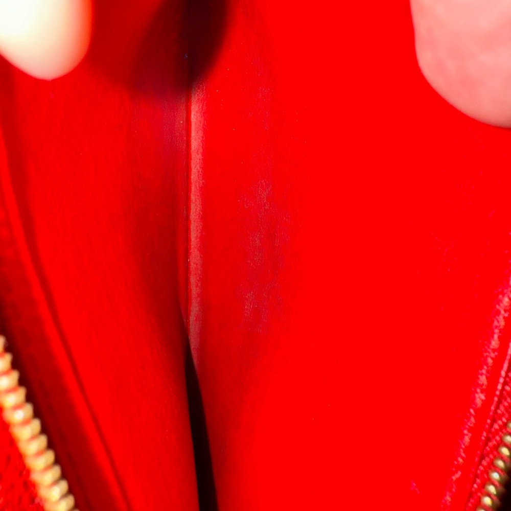 LOUIS VUITTON Red zippy Wallet - Picture 10 of 16